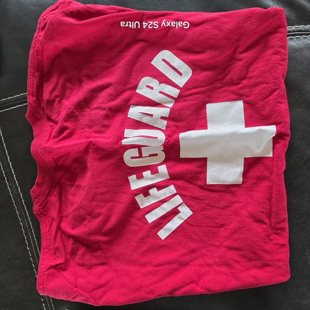 Red Lifeguard Apparel Set - Picture 15 of 16